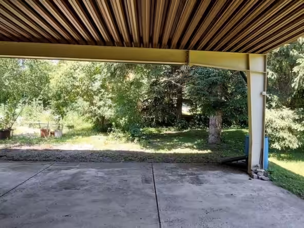 Carport