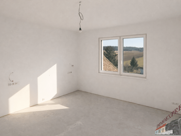 Leeres Zimmer mit Lichteinfall