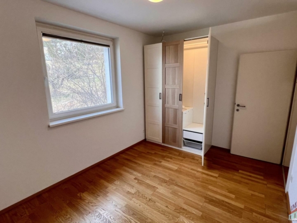 Schlafzimmer 1a
