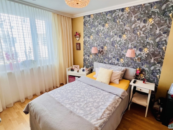 Schlafzimmer Ansicht 1a