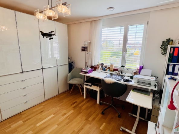 Zimmer/Büro Ansicht 1a