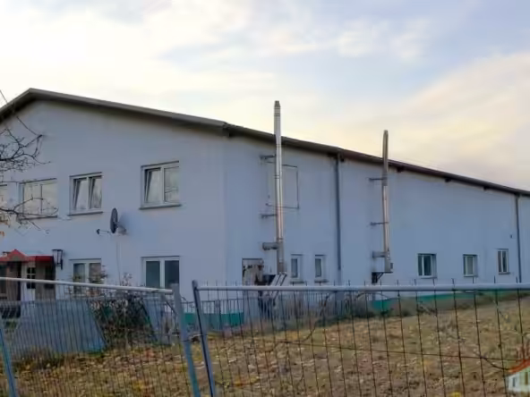 Halle rechts