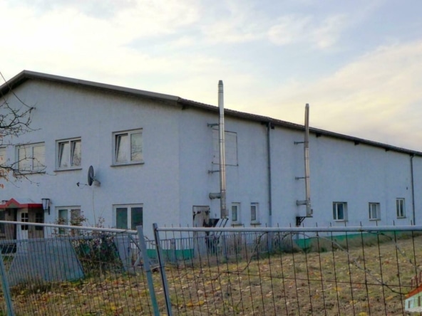 Halle rechts