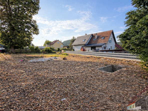 Grundstück Foto 1