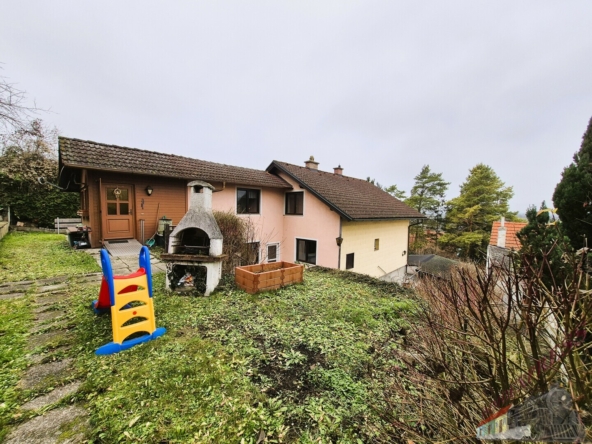 Haustür zum OG